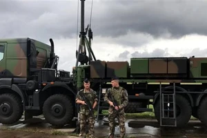 Nga tập trận rầm rộ với Belarus, NATO báo động