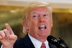 Ông Trump chặn thương vụ 1,3 tỉ USD với Trung Quốc