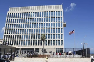 Mỹ 'cân nhắc' đóng cửa đại sứ quán ở Cuba