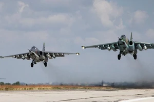 Máy bay Nga tiêu diệt 7 chỉ huy IS ở Syria