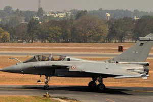 Ấn Độ đặt tiêm kích trong tầm tấn công Trung Quốc