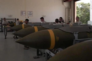 Mỹ chuyển hơn 800.000 đơn vị bom đạn tới đảo Guam