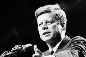 Ông Trump cho công bố hồ sơ mật vụ ám sát TT Kennedy