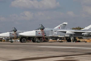 Căn cứ Nga bị 13 máy bay phiến quân tấn công