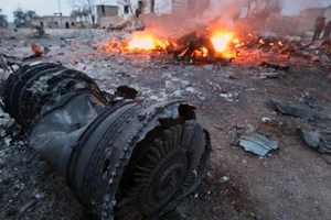Phiến quân Syria bắn rơi máy bay Nga, sát hại phi công