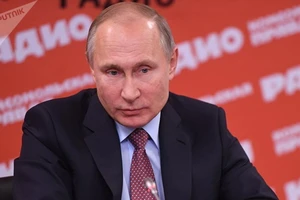 Ông Putin kể vụ trực thăng chở mình bị bắn ở Chechnya