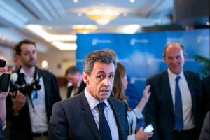 Cựu Tổng thống Pháp Sarkozy bị truy tố