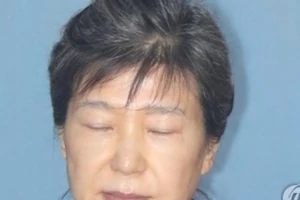 Bà Park Geun-hye bị kết án 24 năm tù