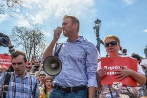 Nga bắt lãnh đạo đối lập Navalny biểu tình trái phép