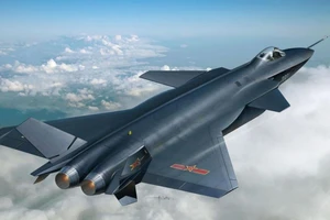 Tiêm kích tàng hình J-20 Trung Quốc bị lộ nguyên hình