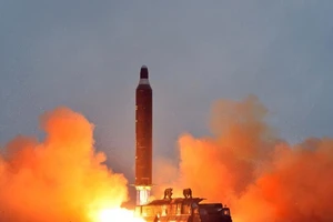 Triều Tiên phá hủy bãi thử tên lửa quan trọng