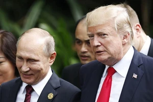 Anh báo động về cuộc gặp giữa ông Trump, Putin