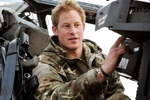 Hoàng tử Anh tham gia tập trận quy mô lớn đối phó Nga