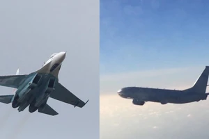 Su-27 của Nga chặn trinh sát cơ Mỹ trên biển Baltic