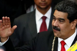 Phe đối lập âm mưu lật đổ Tổng thống Maduro trong vòng 24 giờ