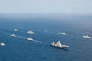 Hàng chục tàu chiến Ấn Độ trong tình trạng sẵn sàng tác chiến