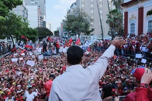 Nga yêu cầu Mỹ từ bỏ ý định dùng vũ lực ở Venezuela