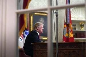 Lộ diện người đứng sau vụ Mỹ trục xuất 60 nhà ngoại giao Nga 