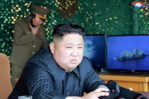 Ông Kim Jong-un trực tiếp giám sát vụ phóng tên lửa mới nhất