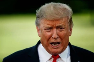 Ông Trump tiết lộ 'chuyện mật' tại thượng đỉnh ở Hà Nội