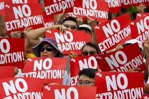 Trung Quốc yêu cầu Mỹ chấm dứt can thiệp Hong Kong