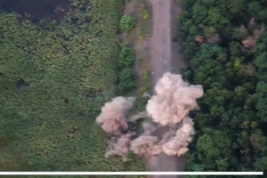 Ukraine phá hủy tổ hợp radar do Nga chế tạo ở miền Đông