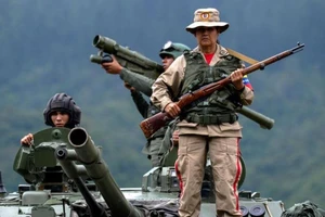 Nga cam kết tăng cường sức mạnh cho quân đội Venezuela 