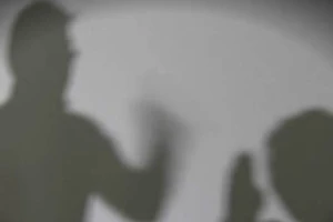 Người phụ nữ Việt bị chồng Hàn Quốc hành hung gãy xương