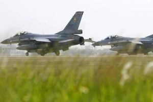 Bộ Ngoại giao Mỹ duyệt bán 66 chiếc F-16 cho Đài Loan 
