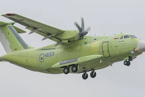 2 máy bay chở chuyên gia quân sự Nga đáp xuống Venezuela