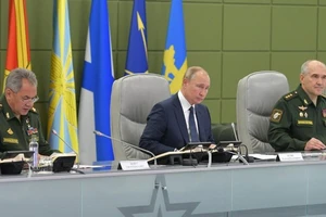 Nga công bố loạt video thử bộ ba hạt nhân trong tập trận