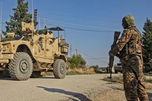 Người Kurd, liên quân Mỹ nối lại chiến dịch chống IS ở Syria