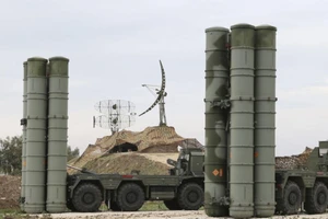 Thổ Nhĩ Kỳ triển khai máy bay thử hệ thống radar của S-400