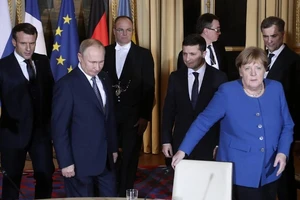 Bà Merkel nói gì với ông Putin sau đàm phán Bộ tứ Normandy?