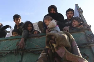 Thổ Nhĩ Kỳ tìm Nga sau khi người dân Syria kéo đến biên giới