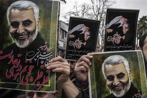 Người dân phản đối vụ ám sát Tướng Soleimani của quân đội Mỹ. Ảnh: PRESS TV