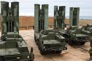 Hệ thống phòng không S-400 của Nga.