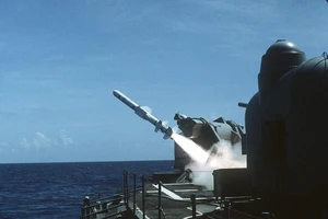 Hải quân Mỹ phóng tên lửa Harpoon trong cuộc tập trận gần Puerto Rico. Ảnh: TAIWAN NEWS