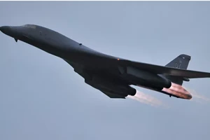 Máy bay ném bom chiến lược B-1B Lancer của Mỹ. Ảnh: AFP