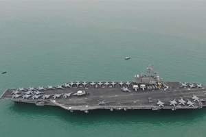 Tàu sân bay USS Ronald Reagan của Mỹ. 