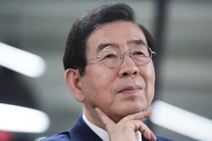 Thị trưởng Seoul (Hàn Quốc) - ông Park Won-soon.