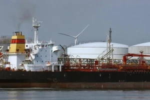 Iran tiết lộ chủ nhân thực sự của 4 tàu chở dầu bị Mỹ bắt giữ