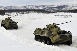 Nga sắp cung cấp xe bọc thép, trực thăng tấn công cho Belarus