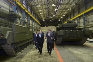 Ông Putin tuyên bố Nga tiếp tục nâng cấp kho vũ khí hạt nhân