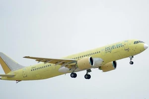 Mỹ sắp cấm cửa 117 công ty Nga-Trung có liên hệ với quân đội