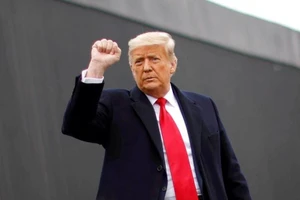 Ông Trump cân nhắc thành lập đảng mới có tên 'đảng Yêu nước'