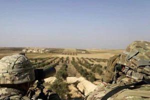 Nga sẽ hỏi trực tiếp Mỹ thông tin lính Mỹ ở Syria vô thời hạn