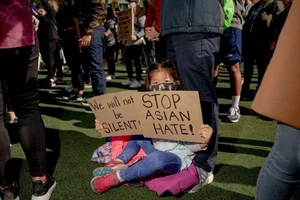 Ông Biden công bố loạt biện pháp chống bạo lực với người gốc Á