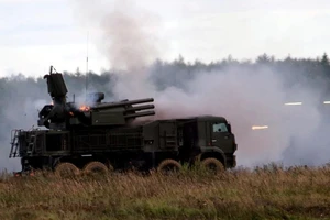 S-300, S-400, Pantsir-S của Nga loại bỏ hơn 20 mục tiêu phức tạp khi tập trận
