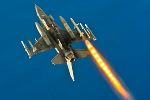 'Cá sấu' Ka-52 của Nga, thách thức chính buộc Ukraine nài nỉ phương Tây chi viện F-16